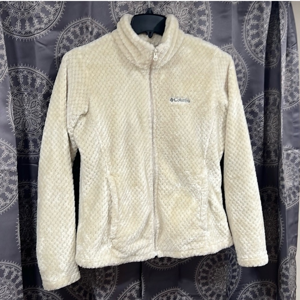 Columbia Women’s Zip Up Jacket